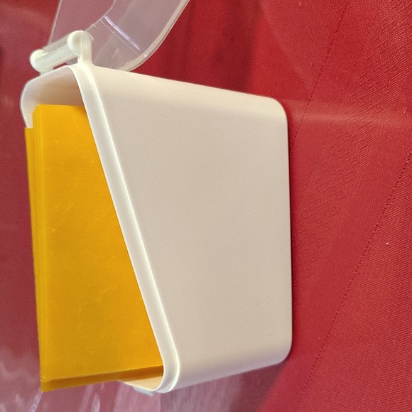 🎁GWP - Sliced Cheese Storage Container - Picture 2 of 6